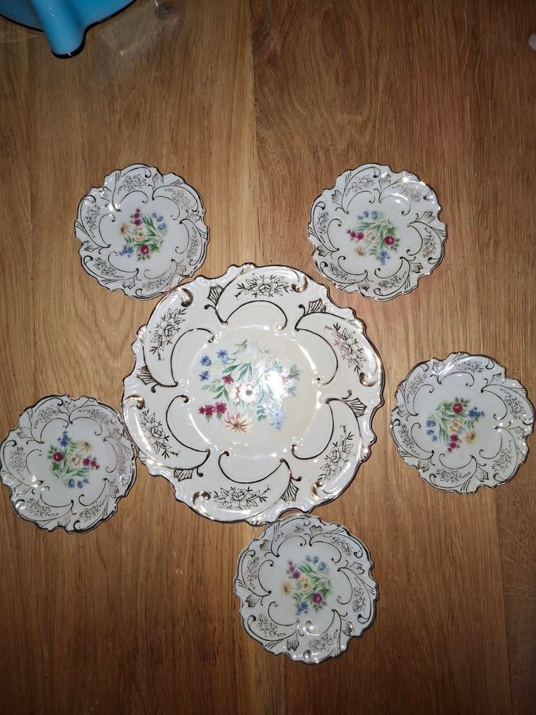Vintage petit four bordjes grote bord veldbloem goudkleurig, Antiek en Kunst, Curiosa en Brocante, Ophalen of Verzenden