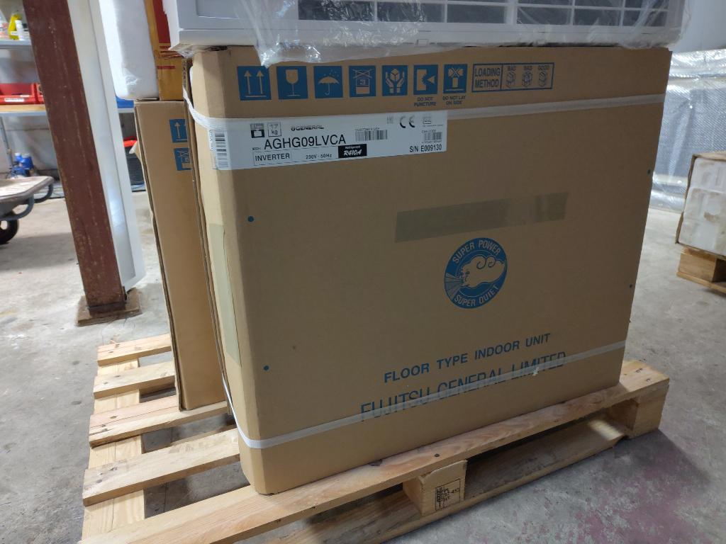 Fujitsu Vloermodel airco NIEUW IN DOOS AGHG09LVCA warmtepomp, Witgoed en Apparatuur, Airco's, Koelen en Ontvochtigen, Minder dan 60 m³