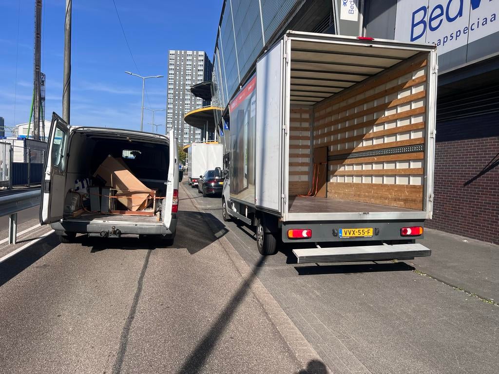 Spoed Bus huren eerste uur€50 metchauffeur. Sjouwen mogelijk, 33 - 40 uur, Overige vormen