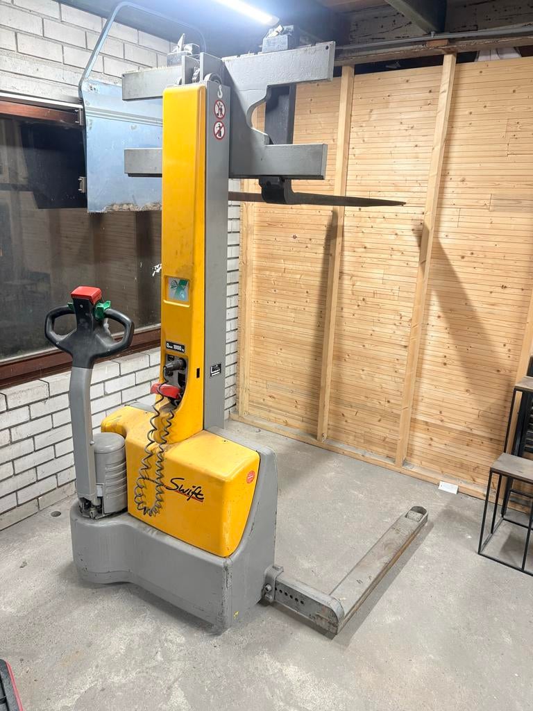 Jungheinrich Swift elektrische stapelaar, 1000 tot 2000 kg, Ophalen, Elektrisch, Stapelaar