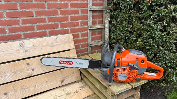 2023: Husqvarna 562 XP mk2 kettingzaag 60cc/4,8pk een beul, Tuin en Terras, Hand-tuingereedschap, Zo goed als nieuw, Ophalen of Verzenden