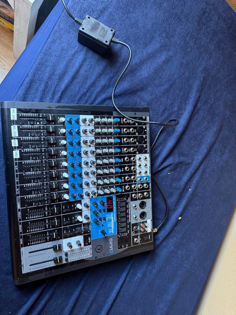 Sinn7 RDX.12USB Mengpaneel - Compacte Audiomixer, Muziek en Instrumenten, Mengpanelen, Ophalen of Verzenden, Gebruikt, 10 tot 20 kanalen