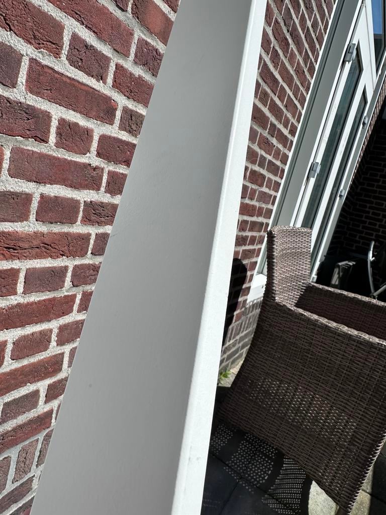 Afgelakte plinten RAL 9016, Doe-het-zelf en Verbouw, Plinten en Afwerking, Ophalen, Nieuw, Mdf, 200 tot 250 cm