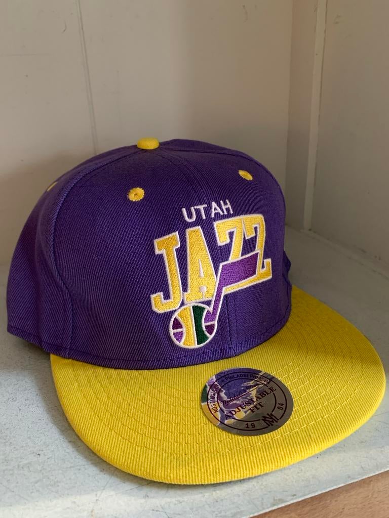 Mitchell & Ness Utah Jazz Snapback Pet, Ophalen of Verzenden, Nieuw, One size fits all, Pet