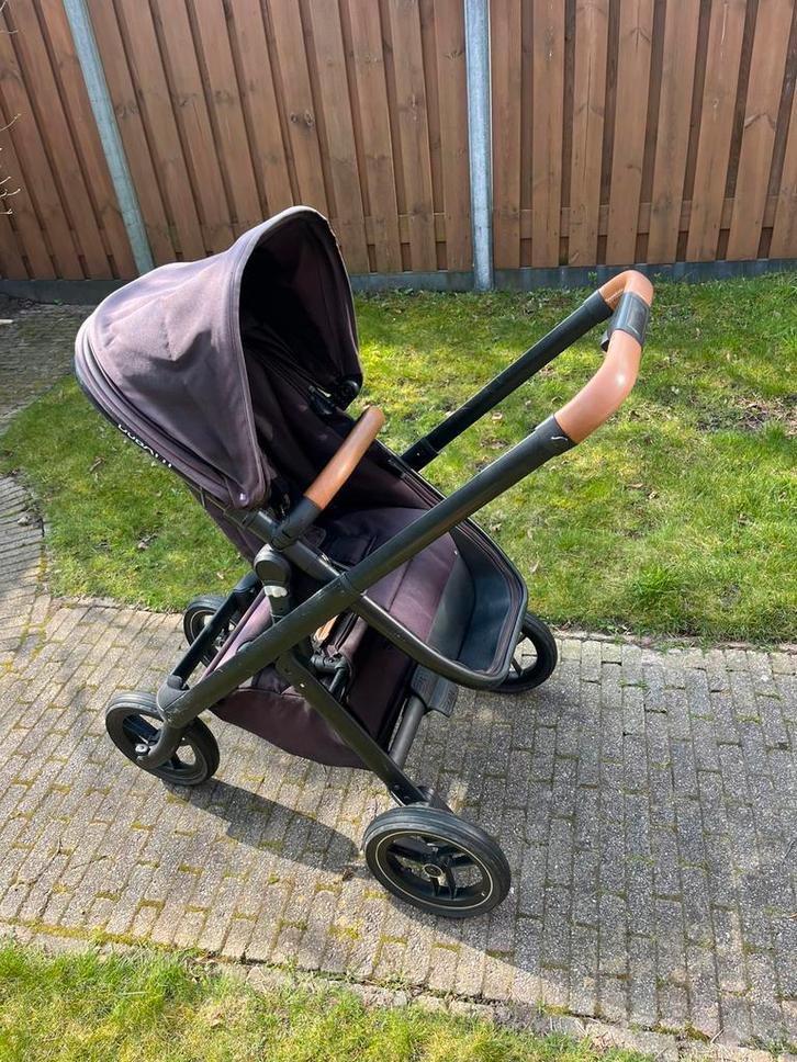 Dubatti kinderwagen, Kinderen en Baby's, Kinderwagens en Combinaties, Gebruikt, Combiwagen, Overige merken, Luchtbanden, Met reiswieg