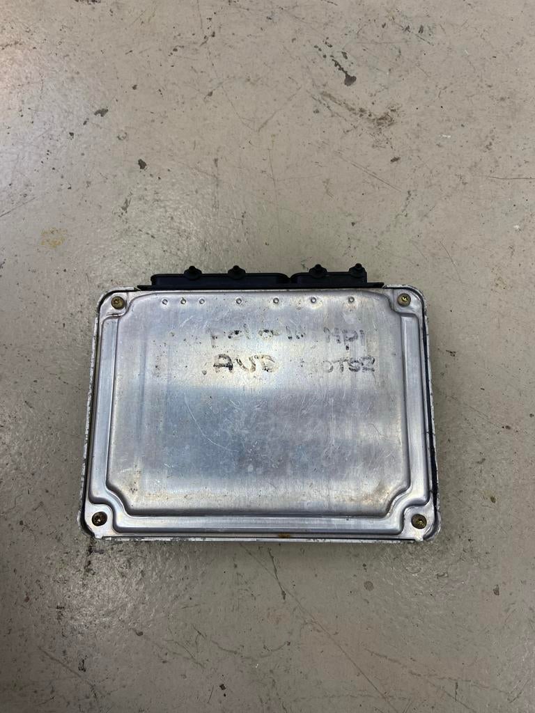 Diverse onderdelen Volkswagen Polo 6N2 - ECU, Airbags, Pomp, Ophalen of Verzenden, Gebruikt, Volkswagen