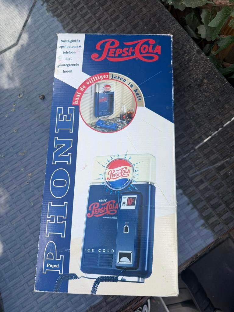 Pepsicola telefoon nieuwe in doos antiek, Audio, Tv en Foto, Walkmans, Discmans en Minidiscspelers, Ophalen of Verzenden, Walkman