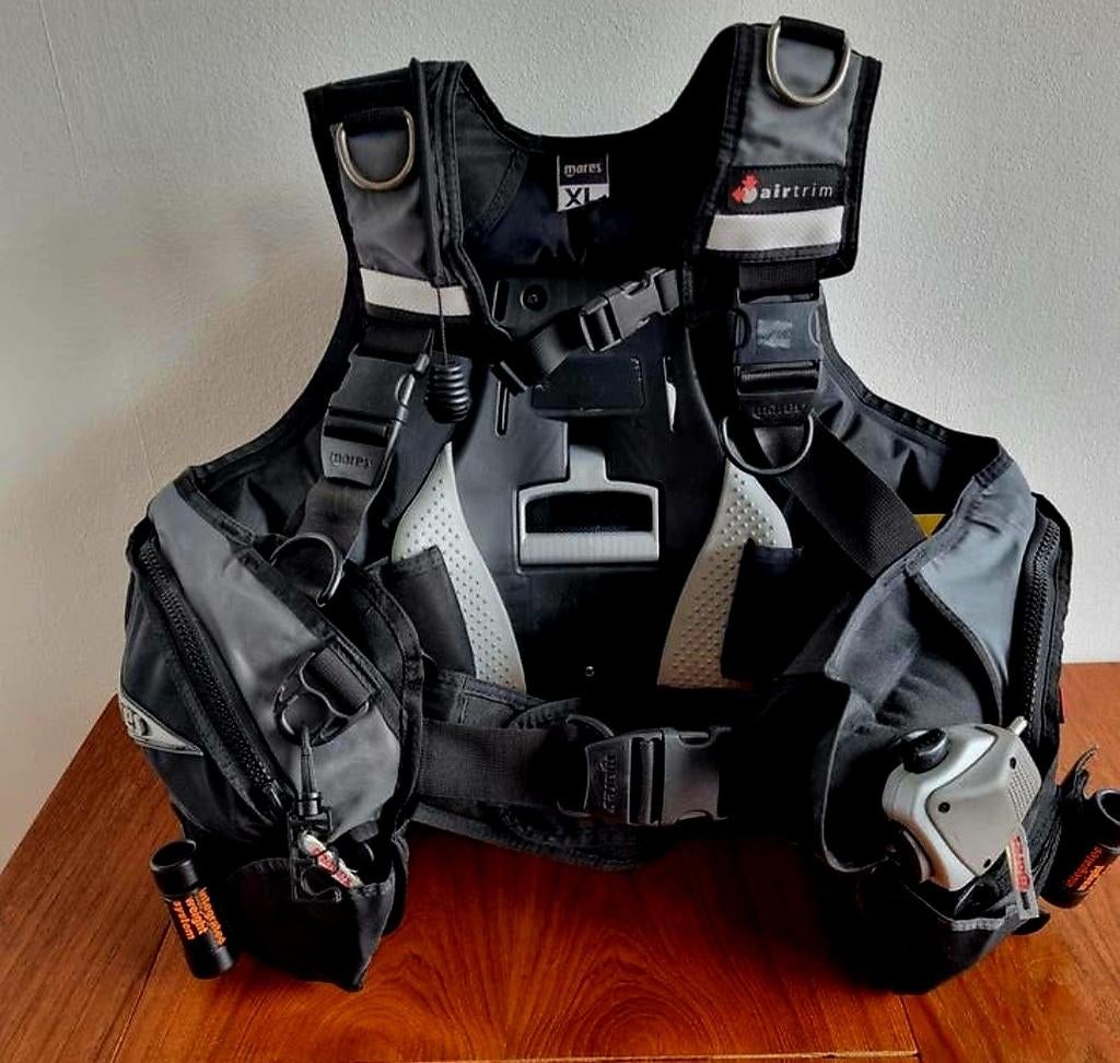 Mares Loodgeïntegreerd Airtrim Trimvest XL, Ophalen of Verzenden
