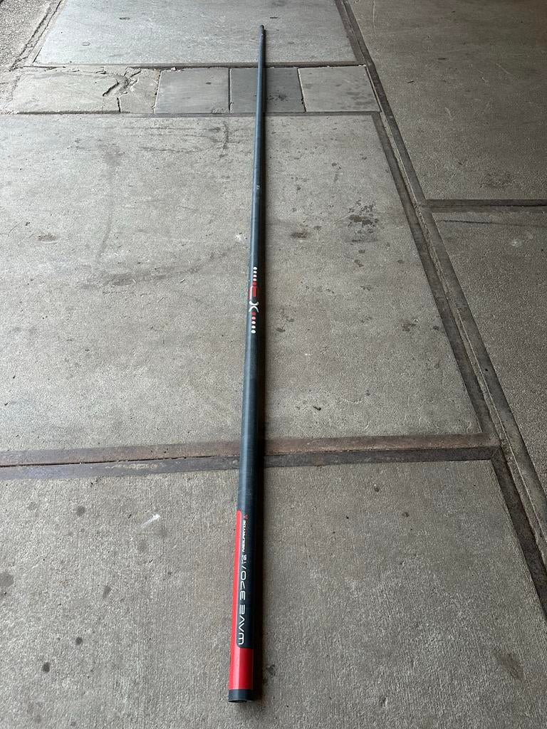 Neilpryde mast 370 en Neilpryde giek 160-210, Ophalen of Verzenden, Zo goed als nieuw, Zeil, Minder dan 5 m²