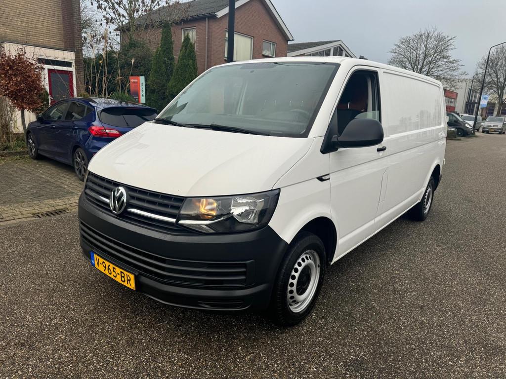 Volkswagen Transporter 2.0 TDI L2H1, Auto's, Voorwielaandrijving, Gebruikt, Euro 6, 4 cilinders