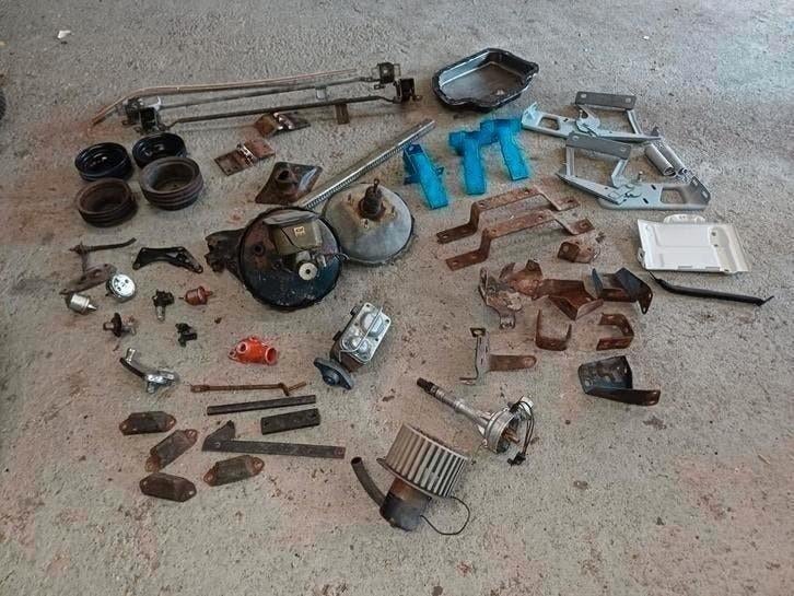 2. Diverse rest delen amc jeep grand wagoneer cherokee sj cj, Ophalen of Verzenden