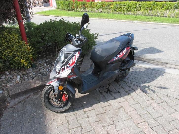 Sym Orbit 2 Crox hele leuke scooter snor, Fietsen en Brommers, Snorfietsen en Snorscooters, Gebruikt, SYM, Benzine, Ophalen of Verzenden