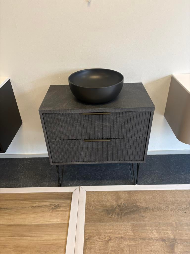 H&R Badmeubel Groove 80cm | 3D ribbel | hangend of staand