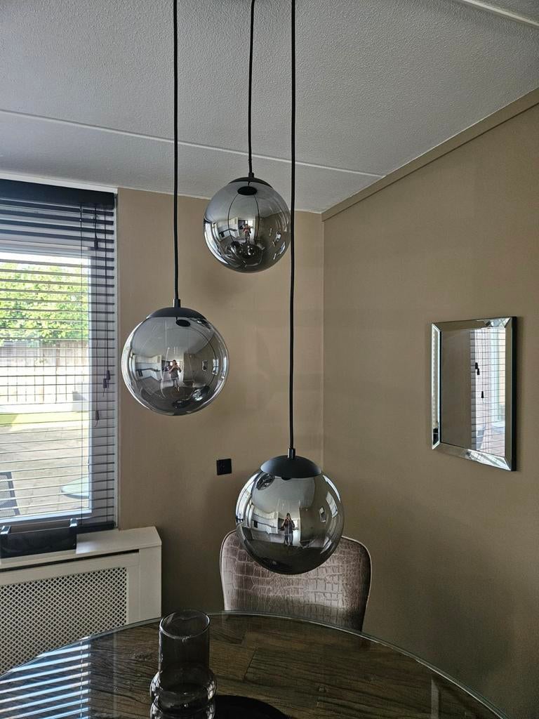 Moderne hanglamp met 3 glazen bollen - Smoke glas, Modern, Industrieel, Ophalen of Verzenden, Zo goed als nieuw, Glas