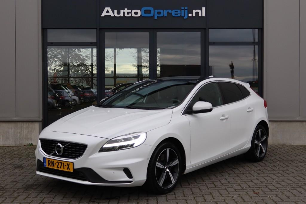 Volvo V40 2.0 T4 R-Design 190pk AUTOMAAT Panoramadak, Leder,, Auto's, Volvo, Gebruikt, Euro 6, 4 cilinders, Wit