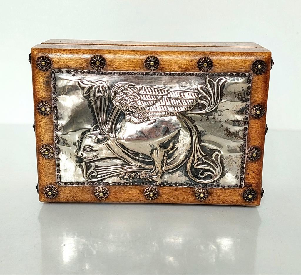 Antiek Art Nouveau Houten Kistje met Zilveren Reliëfplaat, Antiek en Kunst, Verzenden
