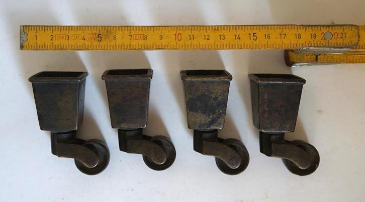 vintage antiek zwenkwieltjes messing metaal zwaar degelijk, Doe-het-zelf en Verbouw, Zwenkwielen, Gebruikt, Ophalen of Verzenden