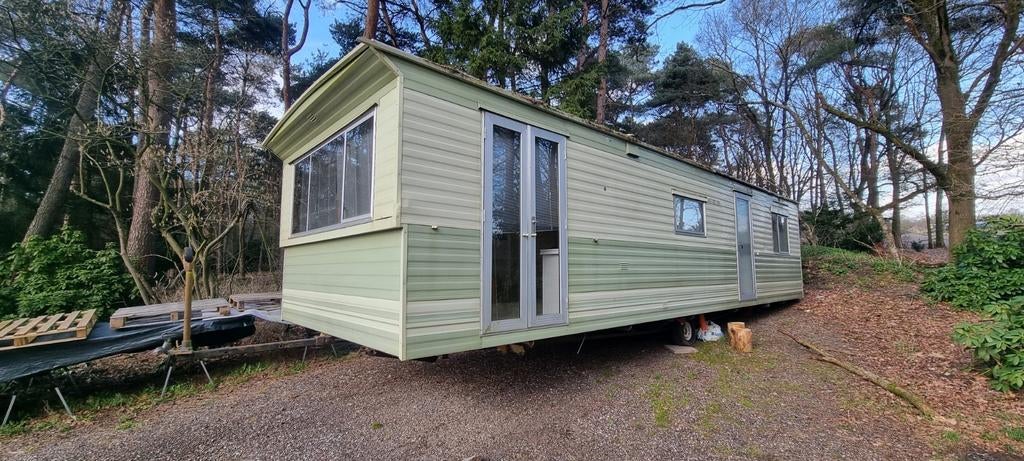 Stacaravan 8 x 3 meter - Waterdicht en niet rot, Caravans en Kamperen, Stacaravans