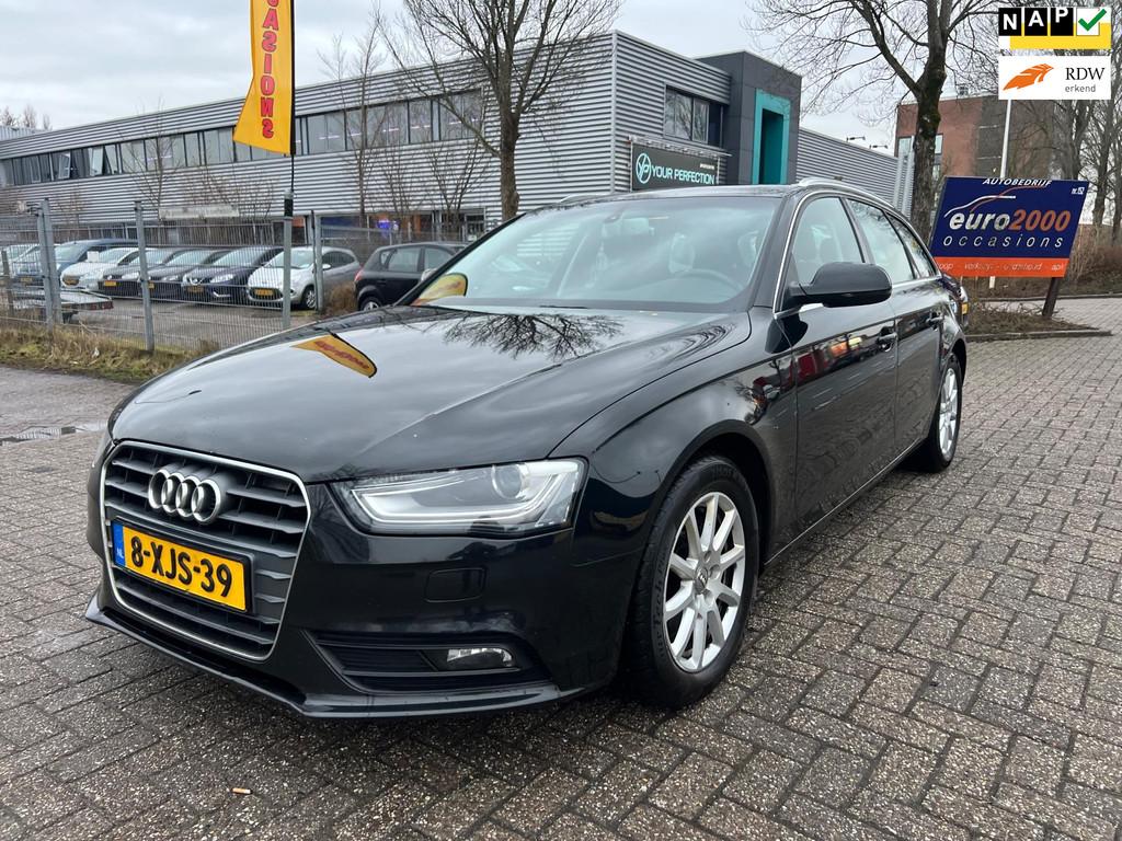 Audi A4 Avant 2.0 TDI ultra Business Edition - Nette Staat -, Auto's, Audi, Voorwielaandrijving, Navigatiesysteem, 136 pk, Gebruikt