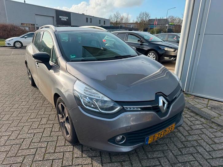 Renault Clio Estate 1.5 dCi ECO Night&Day AIRCO, NAVI, Auto's, Renault, Bedrijf, Te koop, Clio, ABS, Airbags, Airconditioning