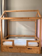 Kinderbed 70x150 huisjesbed twee lades met matras, Kinderen en Baby's, Kinderkamer | Stapelbedden en Hoogslapers, Ophalen, Zo goed als nieuw