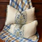 Engelse SET kussens Bluebell Buttercup Stripe, Westdijk 41 3241 GT Middelharnis, Overige kleuren, Ophalen of Verzenden, Info@hetlijstjevanbrocante.nl