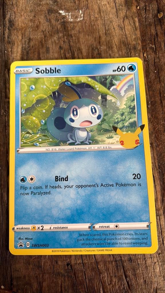XXL Sobble SWSH003 oversized pokemonkaart, Ophalen of Verzenden, Zo goed als nieuw