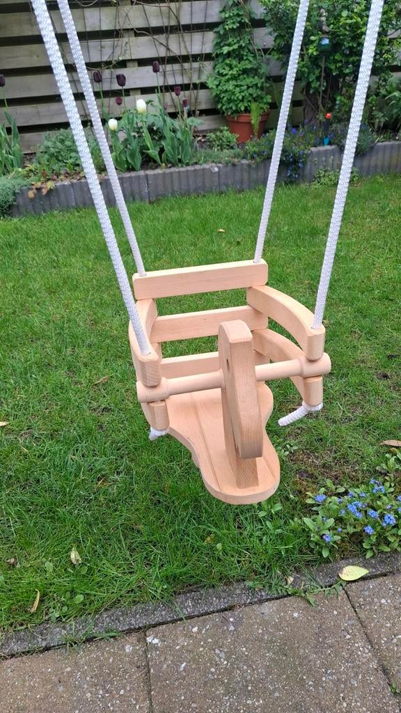 Houten schommel, Ophalen, Zo goed als nieuw, Schommel