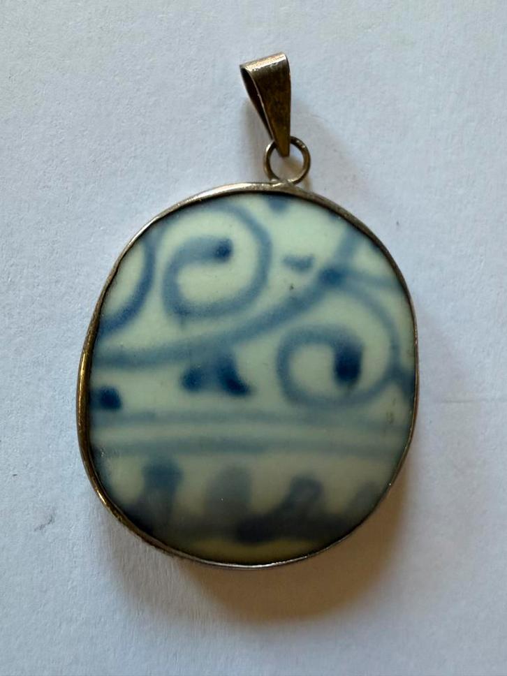 Vintage 925 Zilveren Hanger met Blauw-Wit Keramiek, Sieraden, Tassen en Uiterlijk, Kettinghangers, Gebruikt, Zilver, Blauw, Overige voorstellingen
