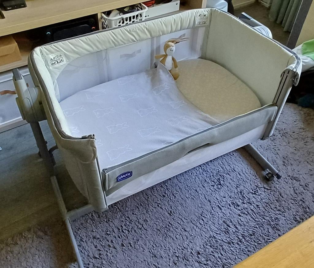 Chicco Co-Sleeper inclusief 2 matrasjes, Kinderen en Baby's, Ophalen, Wieg