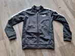 Puma trainingsjack zwart met witte strepen - Maat 152, Kinderen en Baby's, Kinderkleding | Maat 152, Ophalen of Verzenden, Zo goed als nieuw