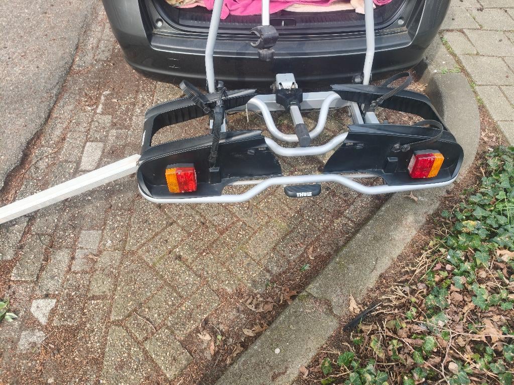 Fietsendrager Thule 916, Ophalen, Zo goed als nieuw, 2 fietsen, Trekhaakdrager