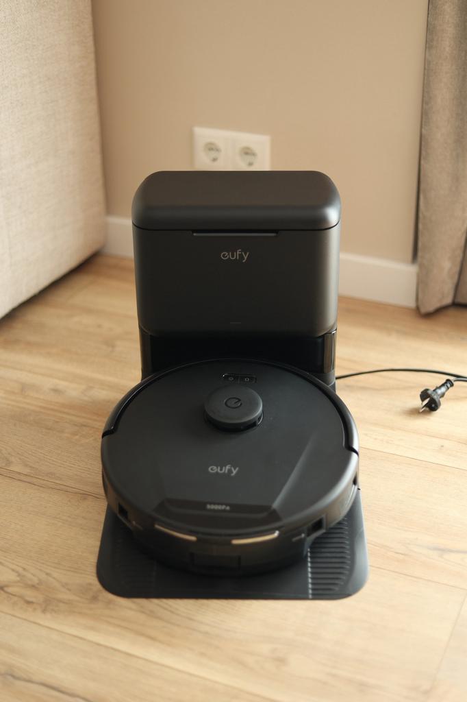 Robotstofzuiger met laadstation | Eufy L60 SES, Witgoed en Apparatuur, Ophalen, Zo goed als nieuw