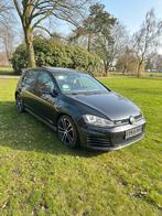 Volkswagen Golf 2.0 GTD/*PANO/*LEDER/SPORTSOUND/*STANDKACHEL, 4 cilinders, Zwart, Leder, Diesel