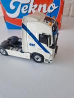 Tekno Volvo FH4 CBR cement, Ophalen of Verzenden, Zo goed als nieuw, Bus of Vrachtwagen, Tekno