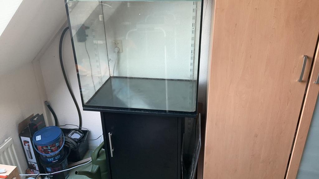 Aquarium met onderkast, Dieren en Toebehoren, Vissen | Aquaria en Toebehoren, Ophalen, Gebruikt, Leeg aquarium