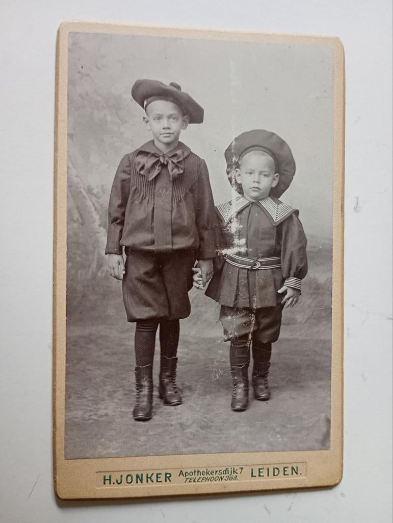 CDV Leiden Kind Jongen, Gebruikt, Foto, Ophalen of Verzenden, Voor 1940