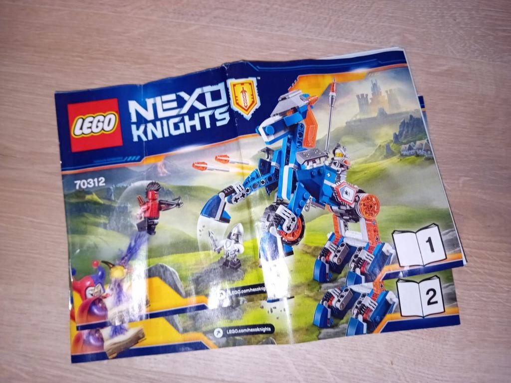 Lego 70312 Nexo Knights Lance's Mecha Horse, Ophalen, Zo goed als nieuw