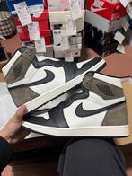 Nike Air Jordan 1 Retro High OG Dark Mocha

Maat: 41-48,5, Verzenden, Nieuw, Nike Jordan, Sneakers of Gympen
