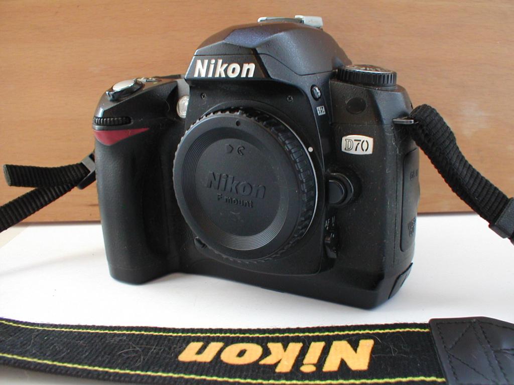 Nikon D70 reflexcamera, Gebruikt, Spiegelreflex, 6 Megapixel, Ophalen of Verzenden
