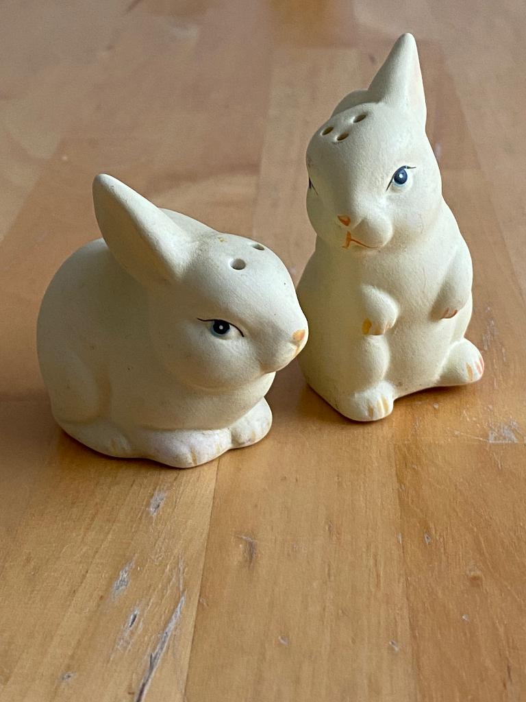 Pasen Vintage Peper en Zout stel Konijnen, Ophalen of Verzenden, Zo goed als nieuw