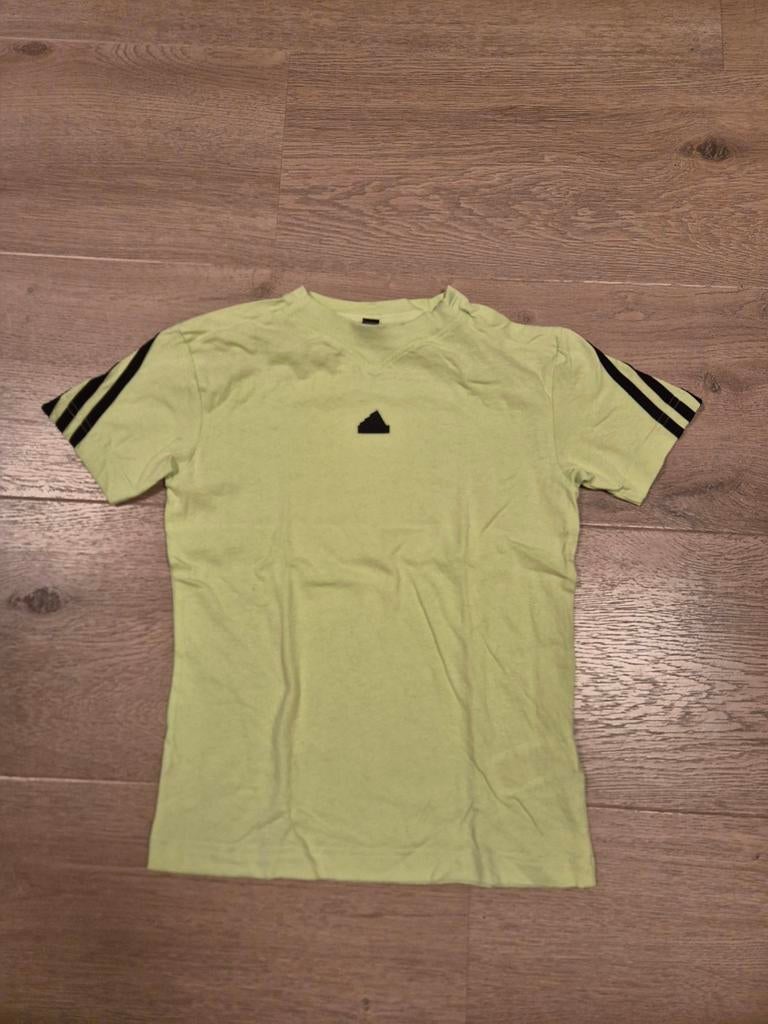 Shirt Adidas maat 140, Ophalen of Verzenden, Zo goed als nieuw, Jongen, Shirt of Longsleeve