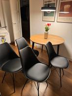 Jysk Eetset: Jegind Eettafel met 4 Klarup Stoelen, Ophalen, 100 tot 150 cm, Rond, Zo goed als nieuw