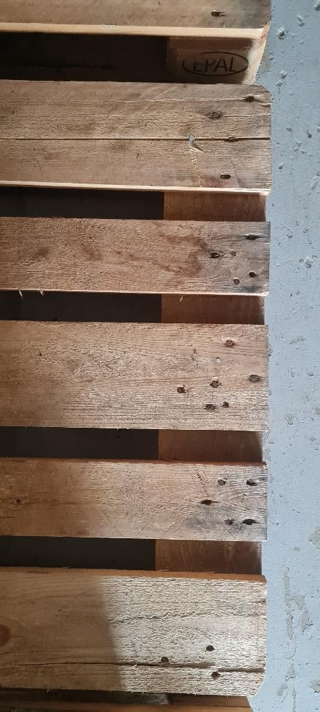 Pallets om iets moois te bouwen, Ophalen, Gebruikt