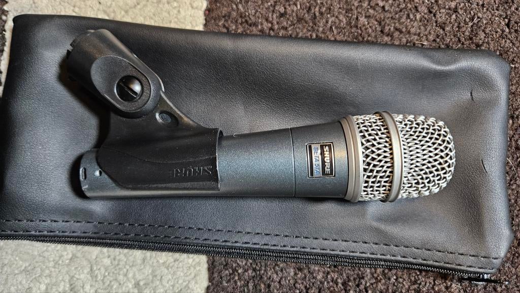 Shure beta57 microfoon, Muziek en Instrumenten, Ophalen of Verzenden, Zo goed als nieuw, Instrumentmicrofoon