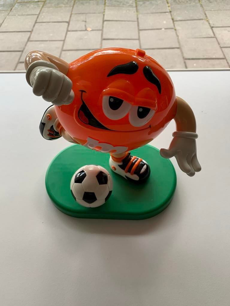 M&M's Oranje Voetballer Figuur - Decoratie, Ophalen of Verzenden, Zo goed als nieuw