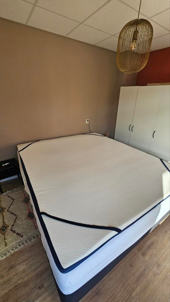 Matt Sleeps Topper 180x210, Huis en Inrichting, Ophalen, Gebruikt, 210 cm, Tweepersoons