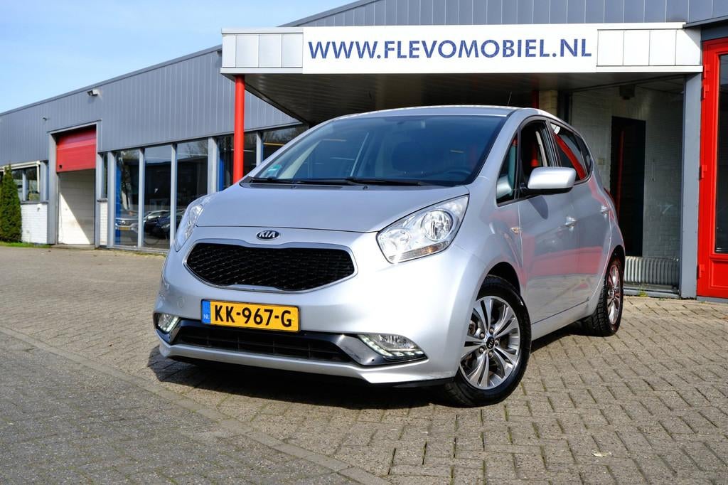 Kia Venga 1.4 CVVT DynamicPLusLine Clima|LMV|Navi, Auto's, Kia, Voorwielaandrijving, Gebruikt, Euro 6, 4 cilinders
