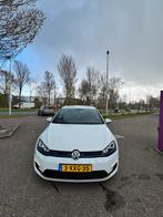 Volkswagen Golf 1.4 TSI Phev 204PK GTE 5D 2014 Wit NAP, Auto's, 4 cilinders, Wit, 1395 cc, 1499 kg