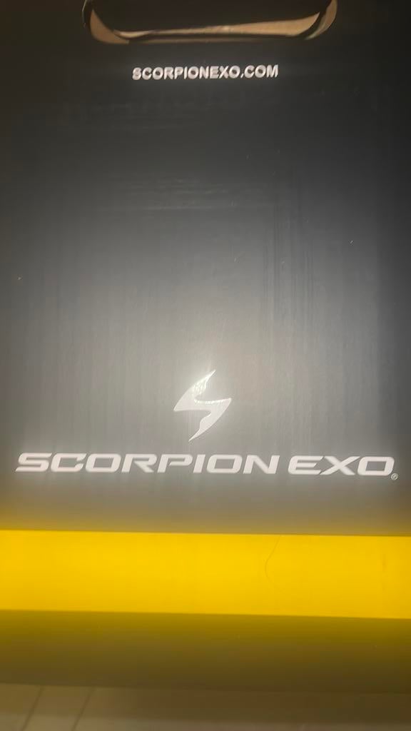Scorpion exo helm, Fietsen en Brommers, Ophalen, Nieuw, Medium